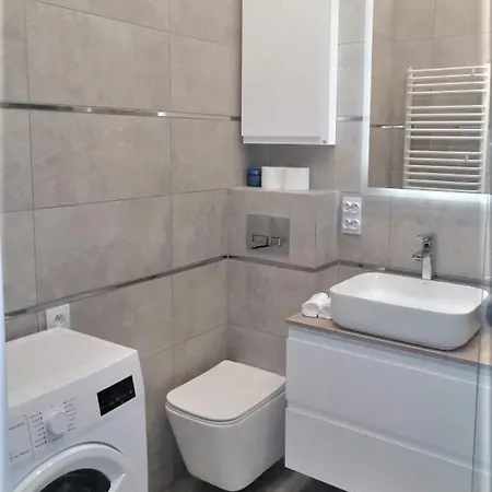 Apartment Bialy Kruk Vis-a-vis Jasnej Gory 5a Czestochowa