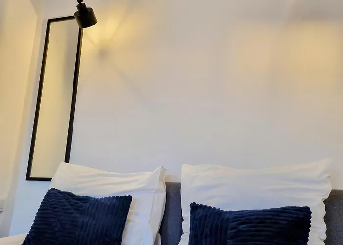 Bialy Kruk Vis-a-vis Jasnej Gory 5a Apartmán Čenstochová