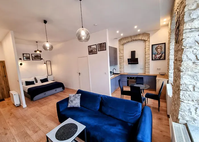 Bialy Kruk Vis-a-vis Jasnej Gory 5a Apartmán *