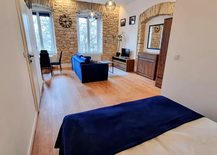 Apartmán Bialy Kruk Vis-a-vis Jasnej Gory 5a Čenstochová